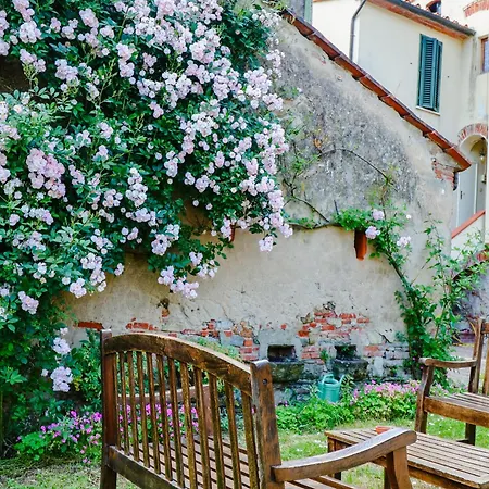 Tuscan In The Countryside Farmház